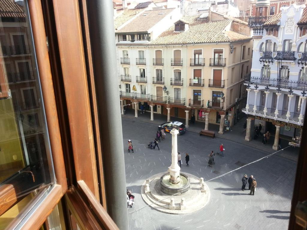 Apartamentos Turisticos Torico Amantes Teruel Pokoj fotografie